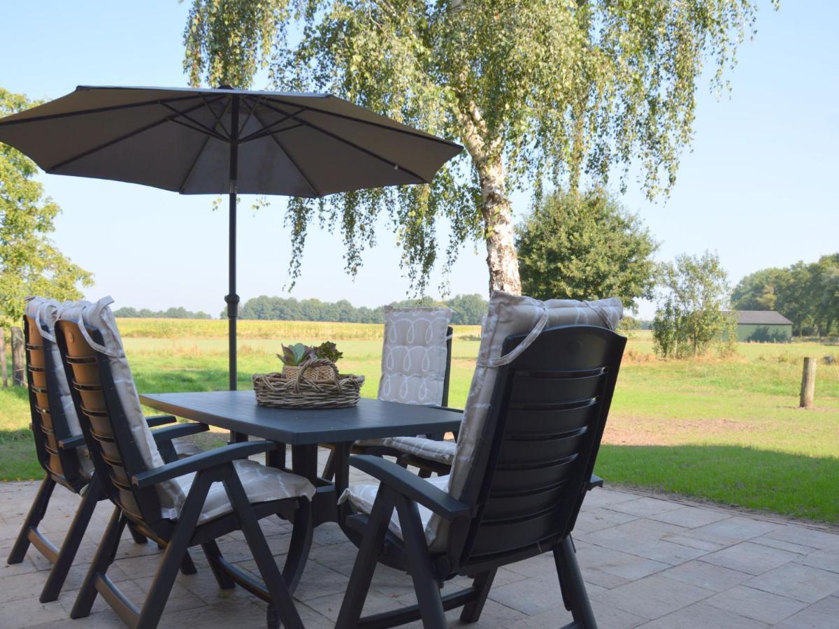 Authentic Holiday Home With View Geesteren  Exterior foto